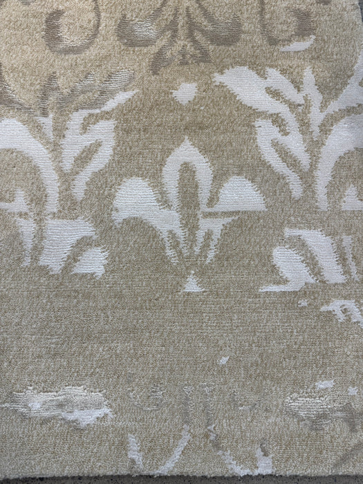 2'x3' 100% Wool Nepali Hand Knotted Area Rug