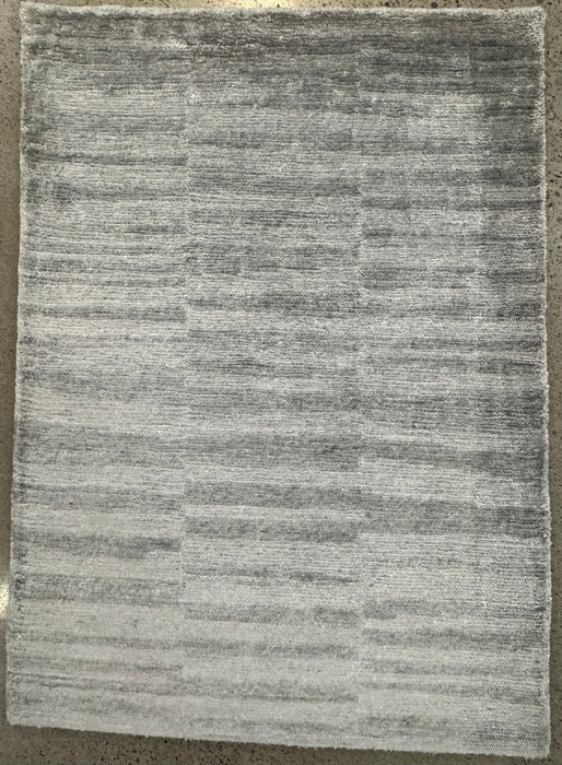 2'x3' 100% Wool Nepali Hand Knotted Area Rug