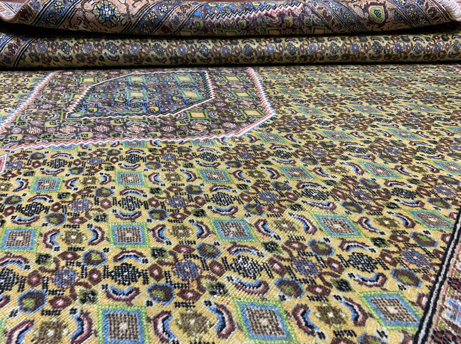 6’6” × 9’4” Hand-Knotted Wool Rug – Olive Green with Blue & Taupe Accents