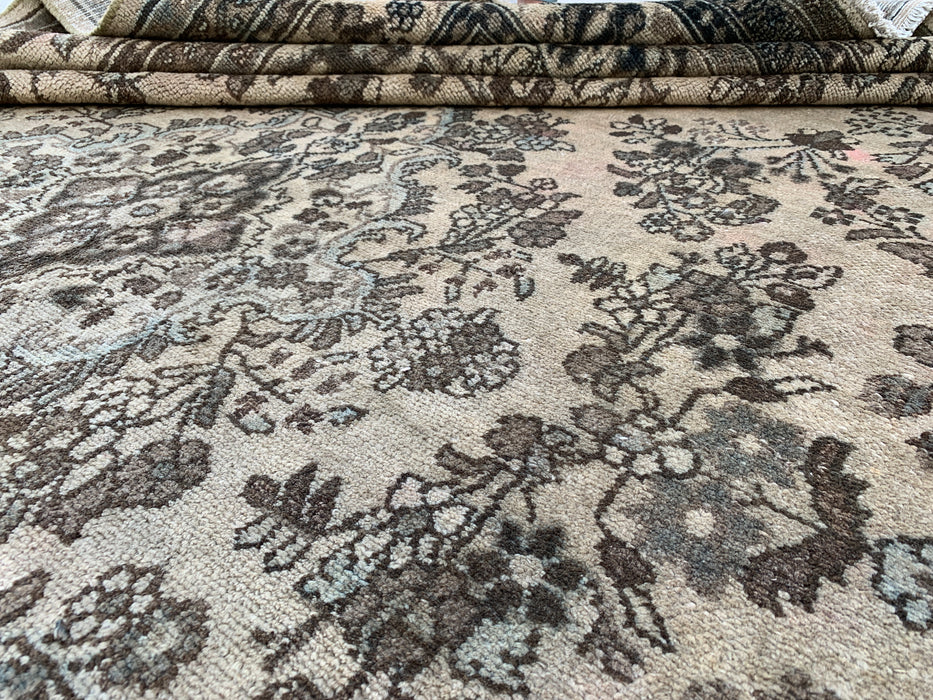 11'11" x 8'8" Hand-Knotted Persian Wool Rug – Beige, Brown & Soft Blue Floral Medallion Design – KBHM-711