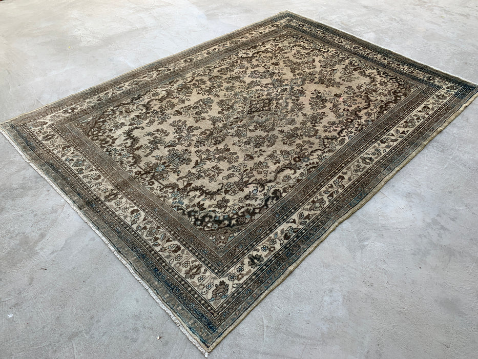 11'11" x 8'8" Hand-Knotted Persian Wool Rug – Beige, Brown & Soft Blue Floral Medallion Design – KBHM-711