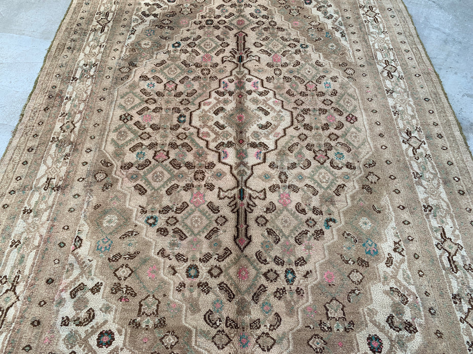 Handmade Persian Wool Area Rug 7x10 - Beige, Taupe & Soft Pink Vintage Medallion Persian Style Rug - Exact Size 9'9" x 6'9" - KBHM-725