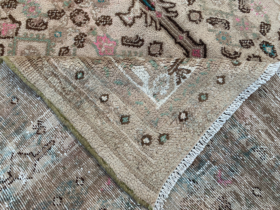 Handmade Persian Wool Area Rug 7x10 - Beige, Taupe & Soft Pink Vintage Medallion Persian Style Rug - Exact Size 9'9" x 6'9" - KBHM-725