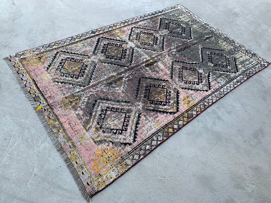 7'2" x 4'6" Hand-Knotted Persian Wool Rug – Blush, Taupe & Charcoal Vintage Tribal Diamond Design – KBHM-793