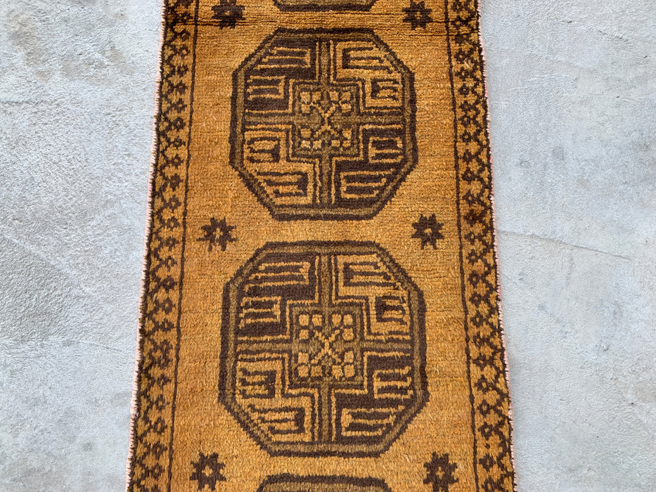 7'8" x 1'6" Hand-Knotted Persian Wool Runner Rug – Gold & Brown Tribal Geometric Design – KBHM-797