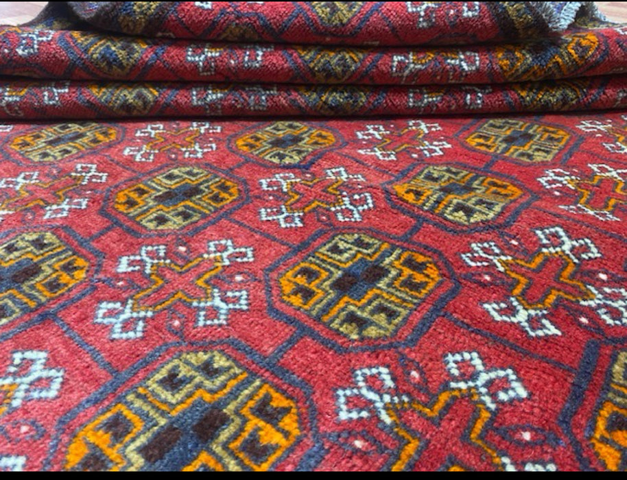 4’0” x 5’4” Hand-Knotted Turkoman Wool Rug – Classic Red Field with Gul Motifs