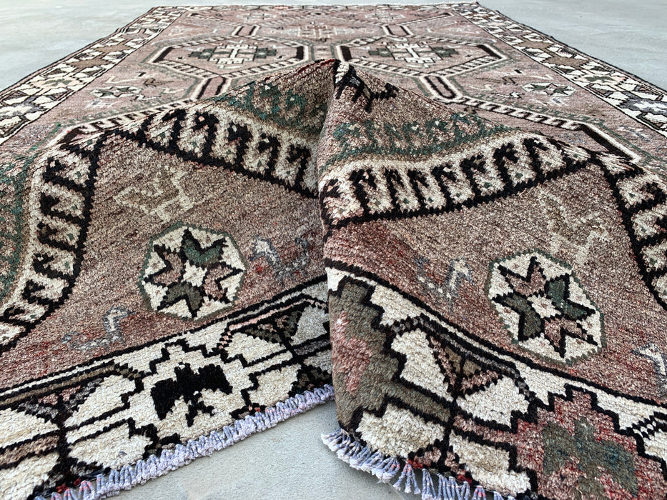 Handmade Persian Wool Area Rug 7x10 - Taupe Geometric Tribal Persian Style Rug with Ivory Border - Exact Size 9'8" x 5'6" - KBHM-831