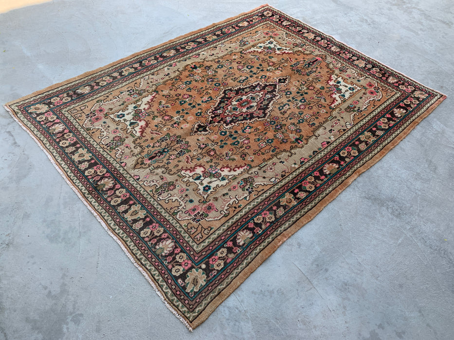 Handmade Persian Wool Area Rug 7x10 - Beige Floral Medallion Persian Style Rug with Ivory Border - Exact Size 9'2" x 6'11" - KBHM-837