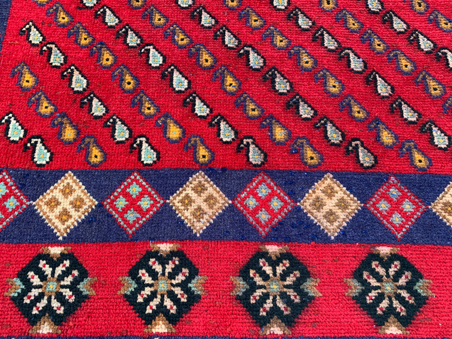 Handmade Persian Wool Area Rug 7x10 - Red Geometric Diamond Persian Style Rug with Navy Border - Exact Size 9'8" x 6'4" - KBHM-850
