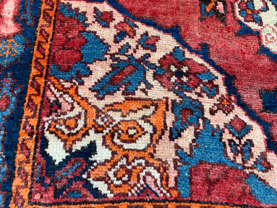 6'7 x 4'7 Hand-Knotted Persian Wool Rug - Rose Floral Medallion Design with Navy Border - KBHM-866