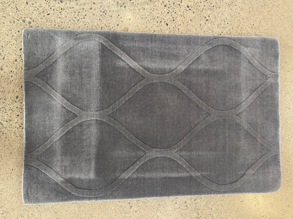 2'x3' 100% Wool Nepali Hand Knotted Area Rug