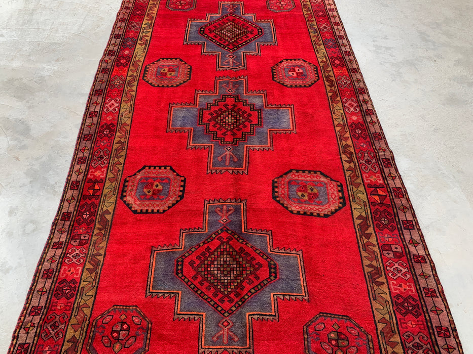 9'9 x 5'1 Hand-Knotted Persian Wool Rug - Red Geometric Medallion Tribal Design - KBHM-900