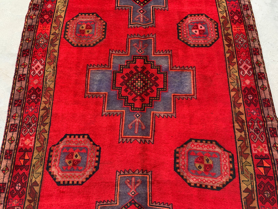 9'9 x 5'1 Hand-Knotted Persian Wool Rug - Red Geometric Medallion Tribal Design - KBHM-900