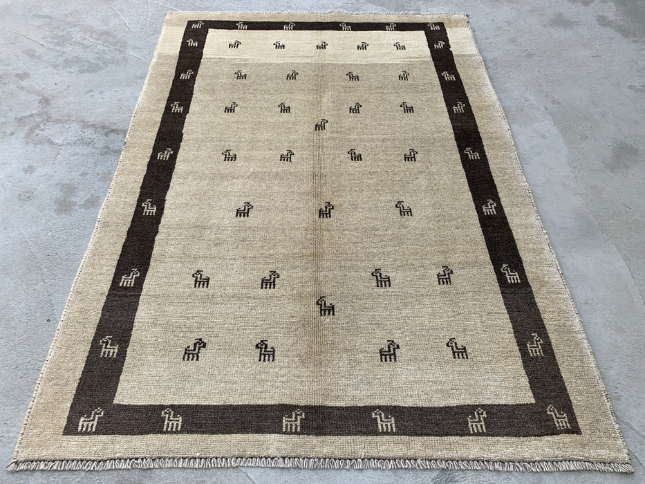 5'5 x 3'11 Hand-Knotted Persian Wool Rug - Ivory Minimal Animal Motif Design - KBHM-951