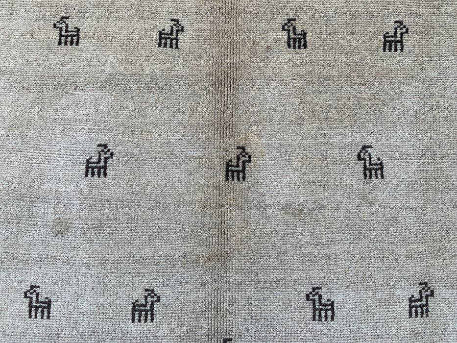 5'5 x 3'11 Hand-Knotted Persian Wool Rug - Ivory Minimal Animal Motif Design - KBHM-951