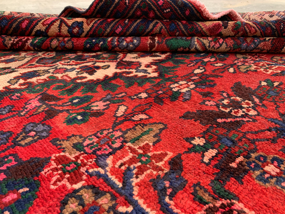 Handmade Persian Wool Area Rug 7x10 - Red Floral Medallion Persian Style Rug - Exact Size 8'11" x 6'9" - KBHM-964