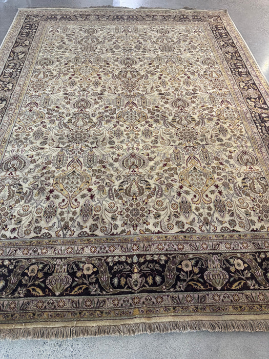 Traditional Floral Area Rug – Beige / Brown with Dark Border – 9' x 12'