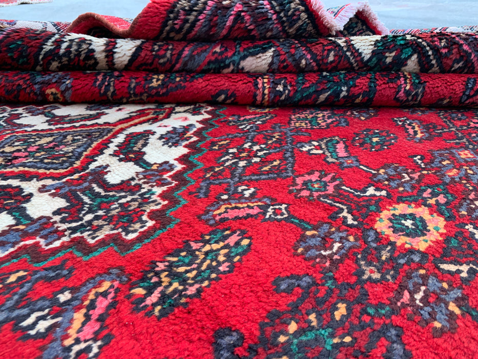 9'10 x 7'4 Hand-Knotted Persian Wool Rug - Red Medallion Design - KBHM-970
