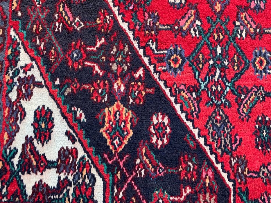 9'10 x 7'4 Hand-Knotted Persian Wool Rug - Red Medallion Design - KBHM-970