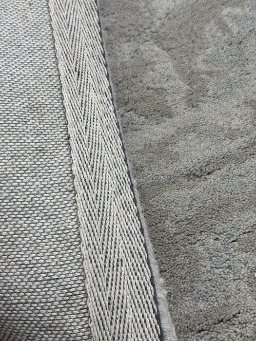 4'X6' Hand-Tufted Nepali Wool Area Rug- Neutral