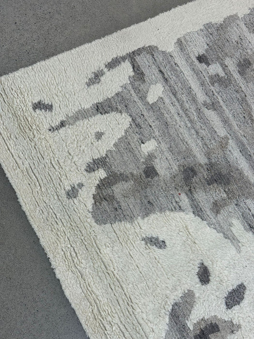 8’x10’Hand Tufted 100% Authentic Wool Area Rug