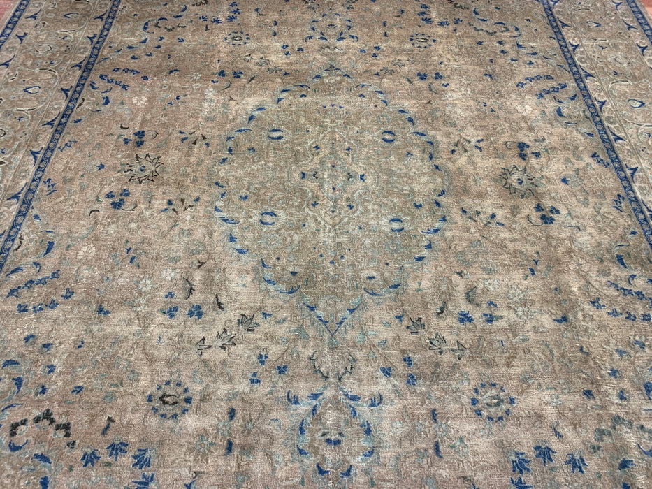 9’8” × 12’6” Hand-Knotted Wool Rug – Camel Brown Field with Navy & Taupe Floral Border