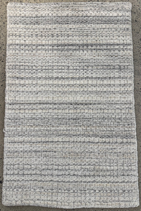 2'x3' 100% Wool Nepali Hand Knotted Area Rug