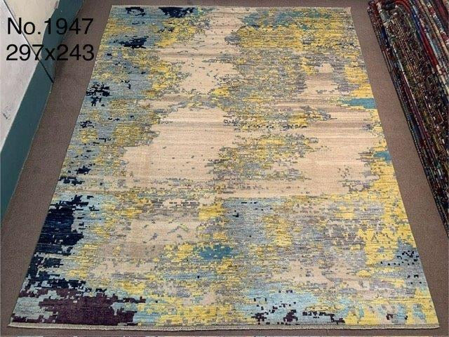 7’9” × 9’7” Modern Abstract Wool Rug