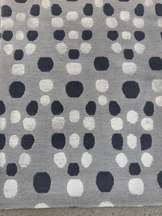 2'x3' 100% Wool Nepali Hand Knotted Area Rug