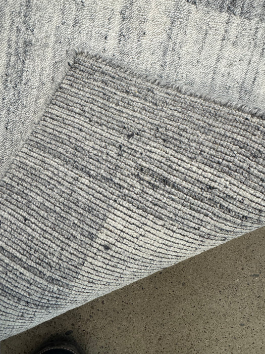 2'x3' 100% Wool Nepali Hand Knotted Area Rug