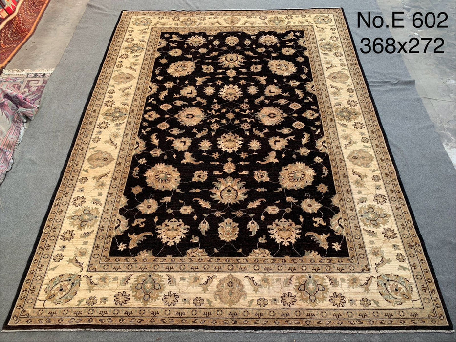 8’11” × 12’1” Hand-Knotted Black & Ivory Floral Wool Rug