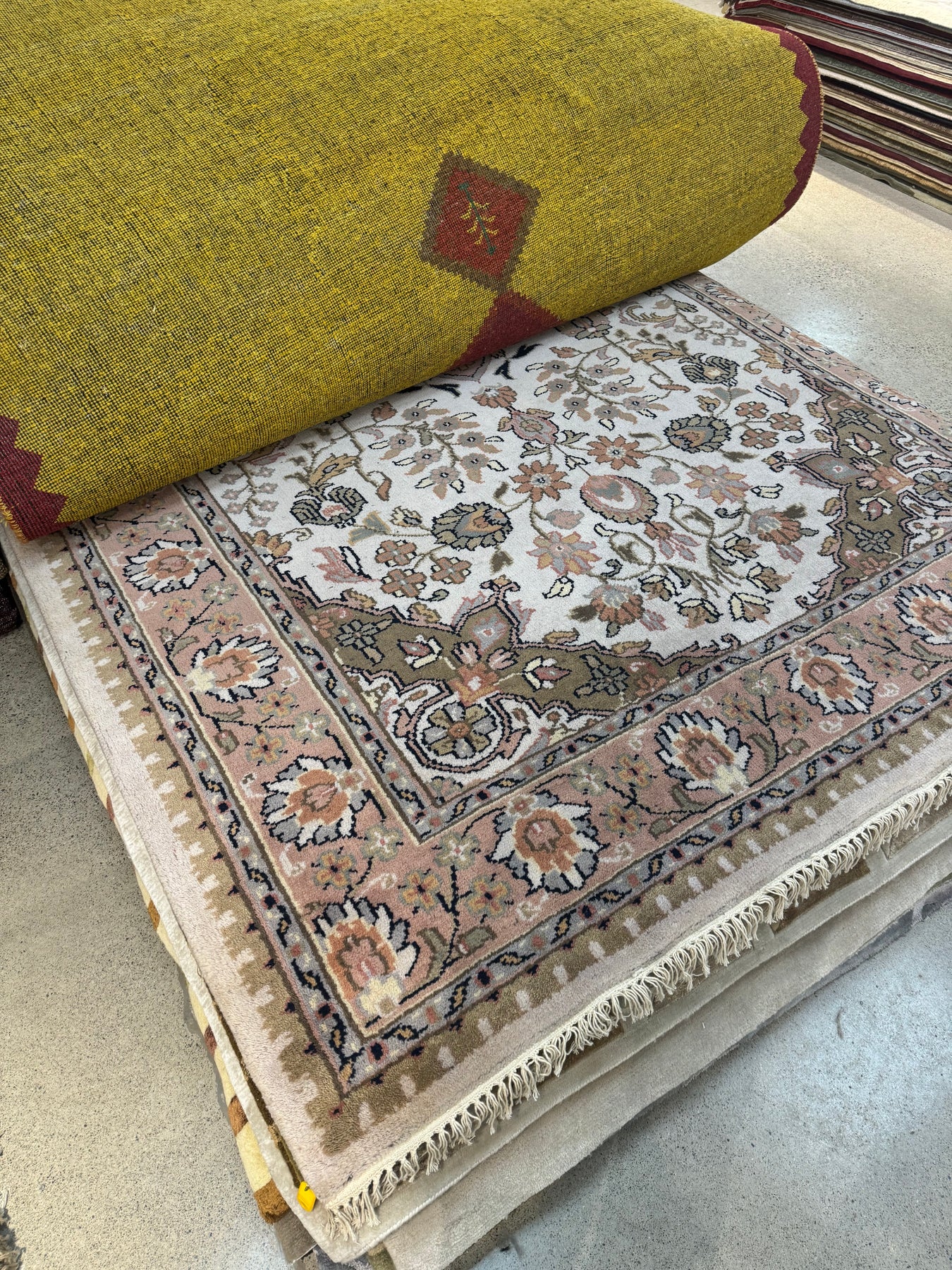 KB Rugs Up to 75% OFF Clear out Sales Event