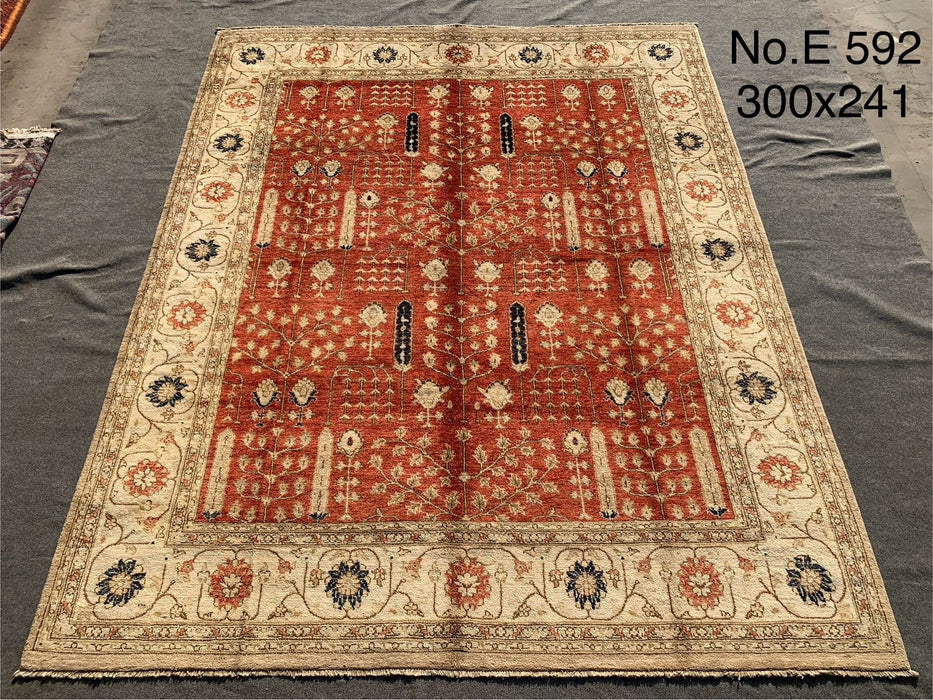 7’11” × 9’10” Hand-Knotted Oriental Wool Rug