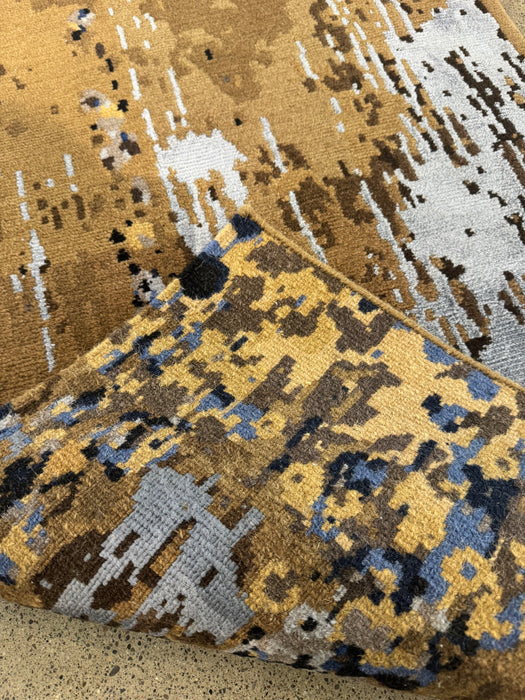 2'x3' 100% Wool Nepali Hand Knotted Area Rug