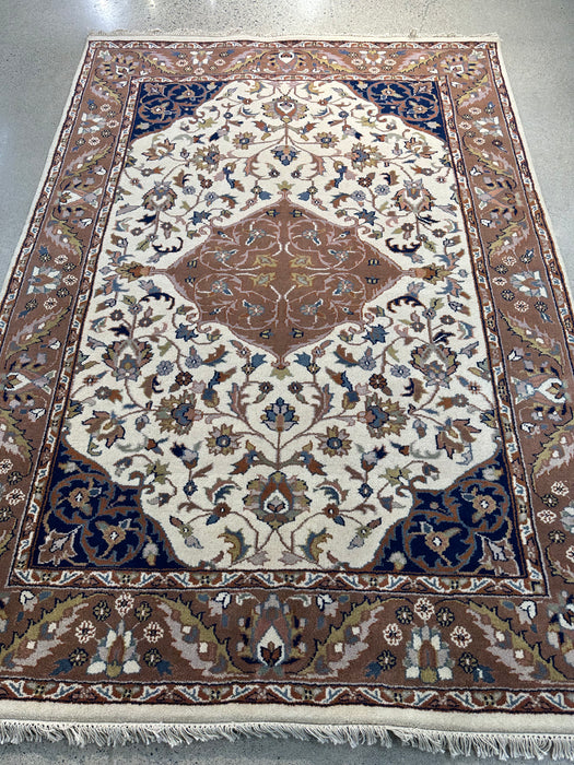 5' x 8' Serapi Hand-Knotted 100% Wool Rug