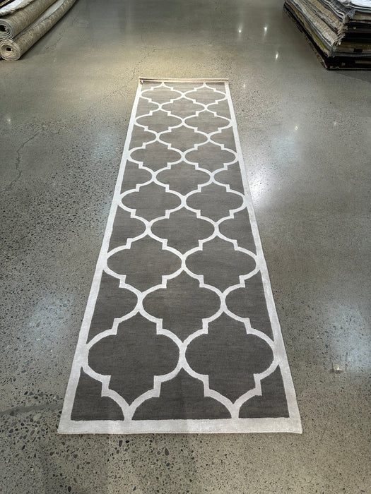 2'9" x 9'11" Modern Indian Silk/Wool Hand-Knotted Area Rug