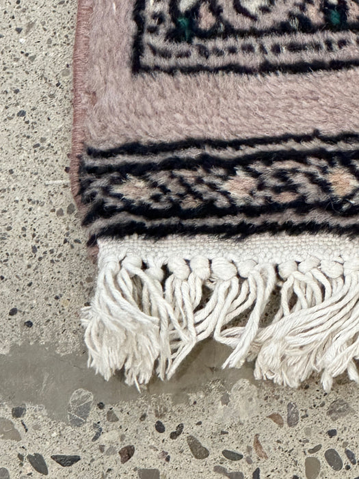 2'8" x 12'7" Bukhara 100% hand-knotted Wool