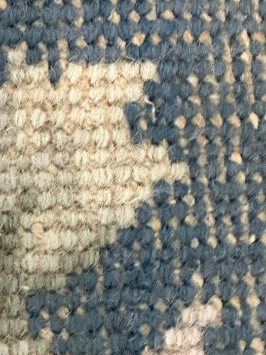2'6" x 10'1" Nepali 100 % Wool Hand-knotted