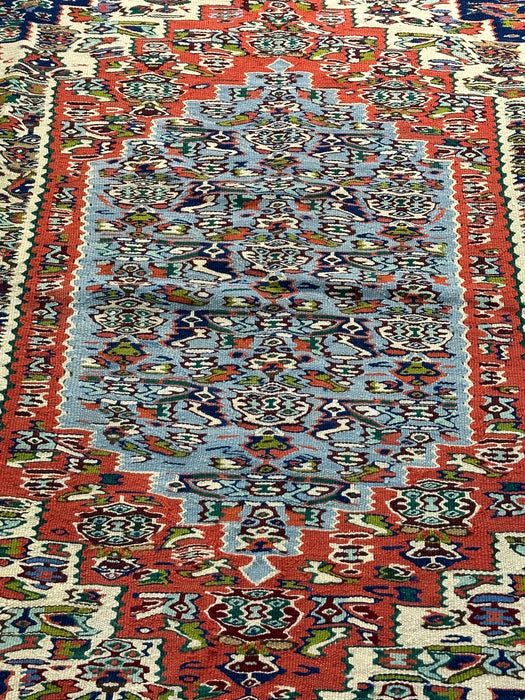 5'3" x 8' 100% Wool Hand-Knotted Killim