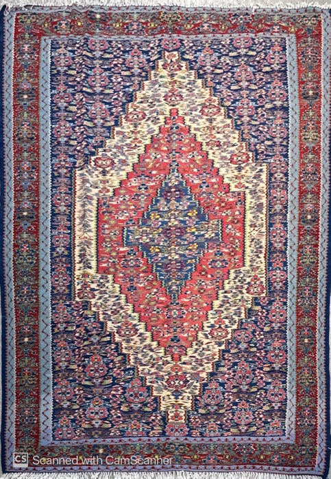 4'8" x 7'4" 100% Wool Hand-Knotted Killim