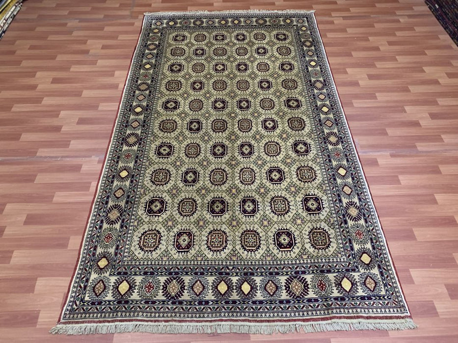 6' x 10' Tribal Bukhara Hand Knotted 100% Wool Area rug