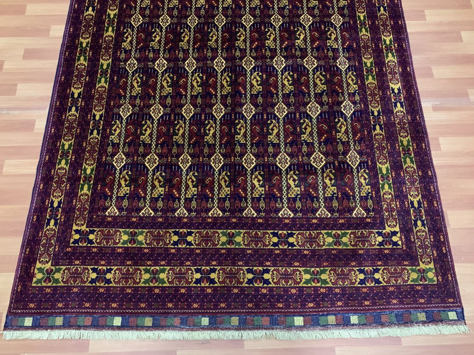 7' x 10' Tribal Hand Knotted 100% Wool Area rug