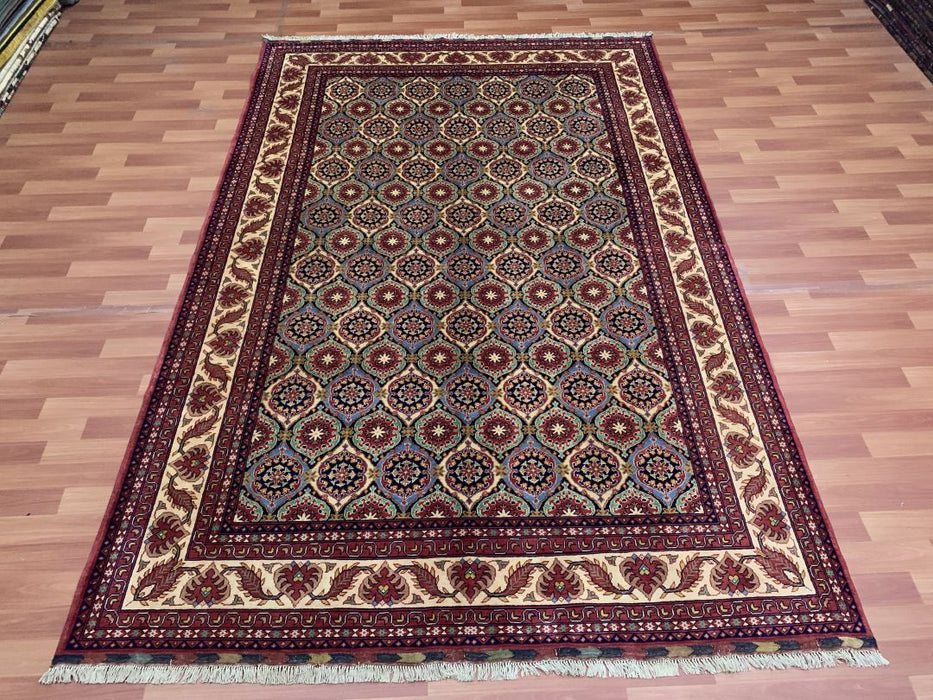 7' x 10' Tribal Hand Knotted 100% Wool Area rug