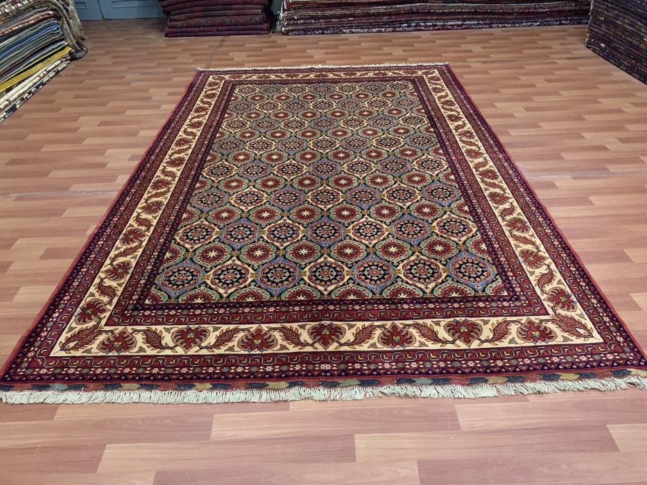 7' x 10' Tribal Hand Knotted 100% Wool Area rug