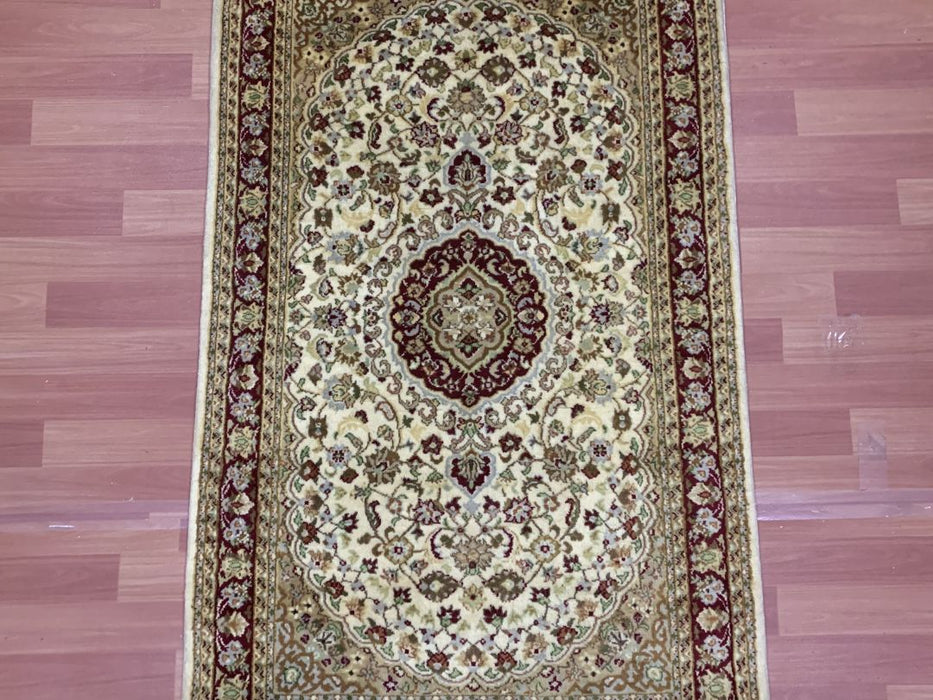 3' x 5' Hand Knotted 100% Wool Area rug