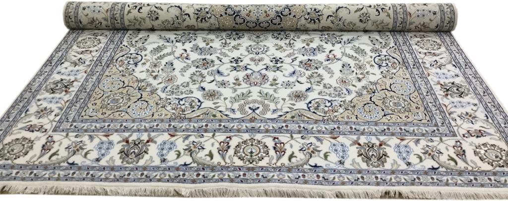 9'X12' Indo Persian (Nain) Hand Knotted Area rug