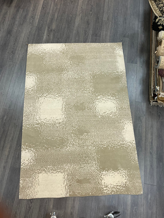 6x9’2 nepali 100% wool area rug