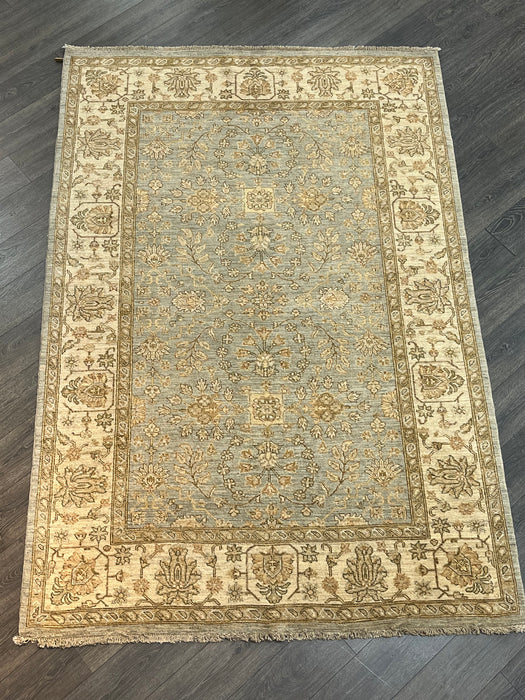 6’1x9 100% wool Ziegler area rug