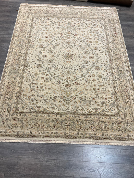 8'x10' Hand Knotted 100% Wool Area rug