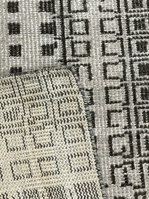 4'3"X6'2" Nepali Wool Area rug
